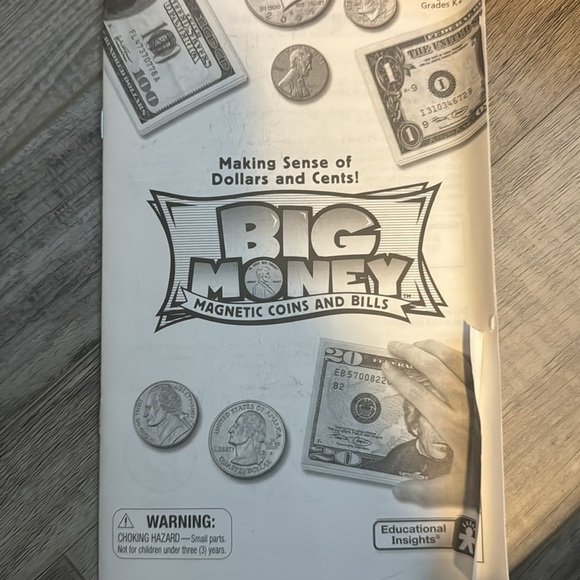 Big money, magnetic coins, and bills - Picture 2 of 9